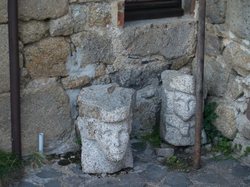Au Nid d'hirondelles Villa Saint-Andre-de-Chalencon Kamer foto