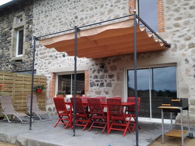 Au Nid d'hirondelles Villa Saint-Andre-de-Chalencon Kamer foto